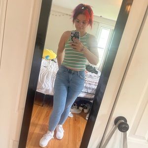 Meet your Posher, Tara